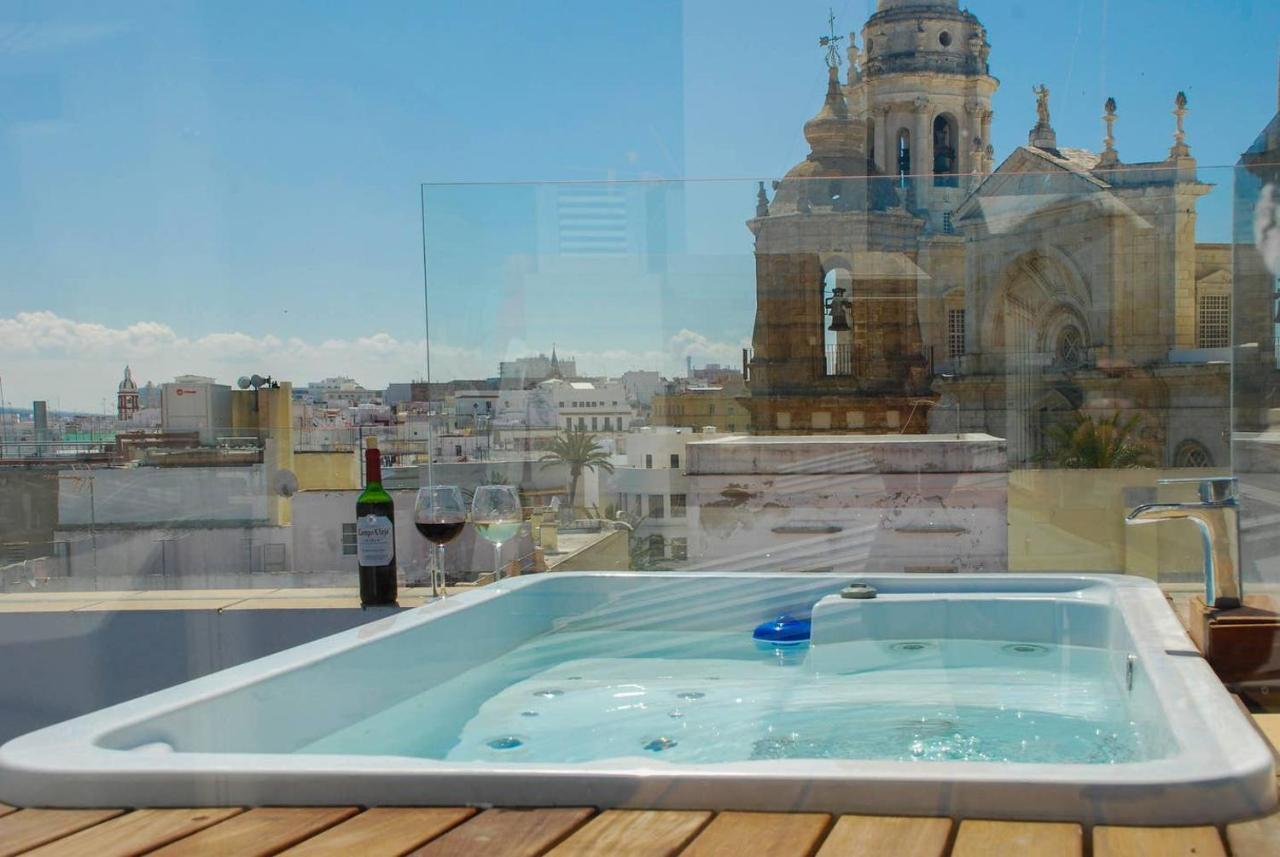 דירות קדיז ***** Attic With Impressive Views And Jacuzzi מראה חיצוני תמונה